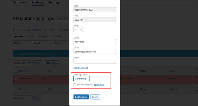 Cambia el estado de la reserva a confirmado en Five Star Restaurant Reservations