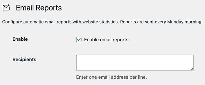 Activare rapoarte prin e-mail în Simple History