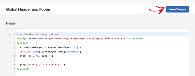 Introduceți codul Google Analytics în WPCode și faceți clic pe Salvare Introduceți codul Google Analytics în WPCode și faceți clic pe Salvare